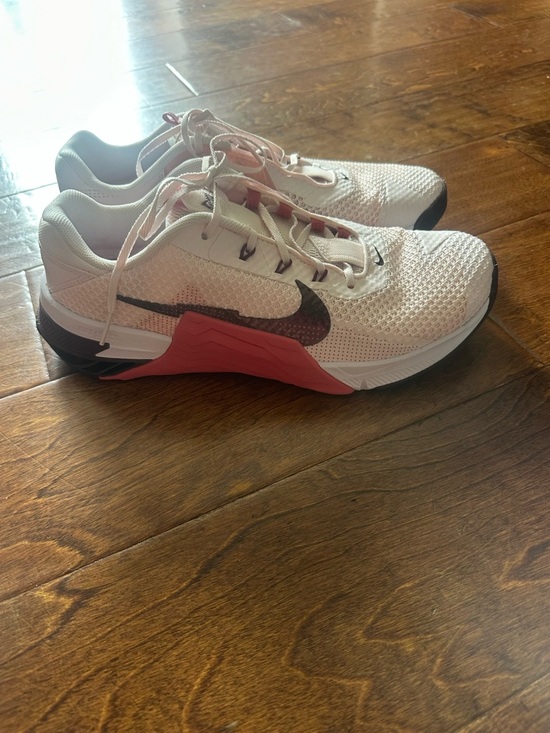 Nike Shoes - Nike Metcon Seven shoes